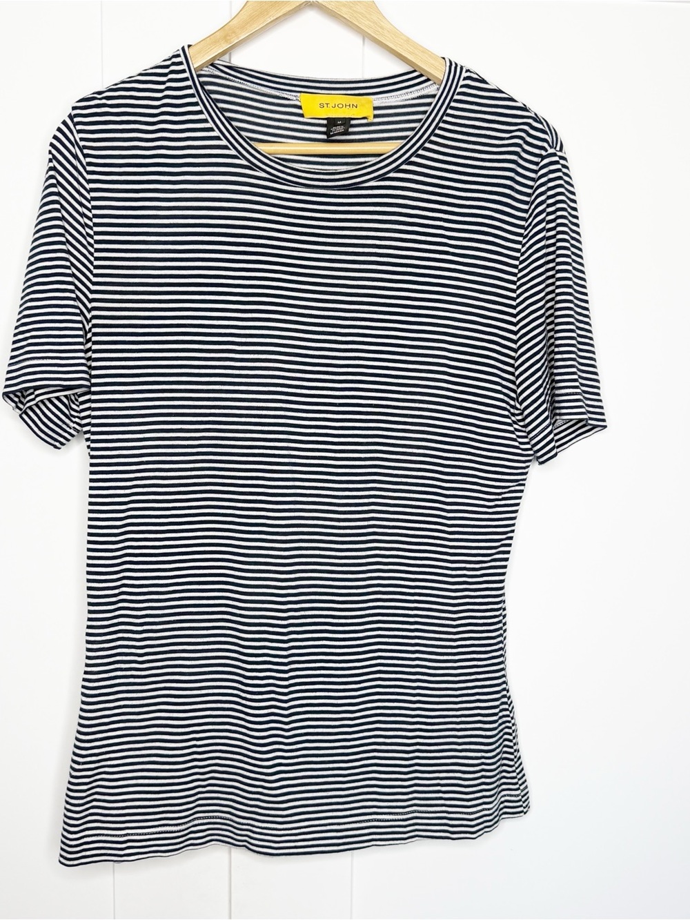 ST. JOHN Luxury Casual Short‎ Sleeve T-shirt medium navy white striped nautical